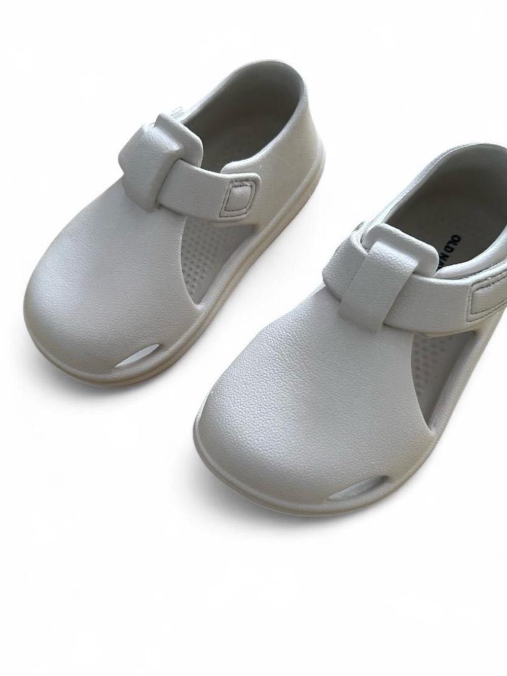 Old Navy Toddler Closed-Heel Clogs Gray Slip On Sandals Size 8